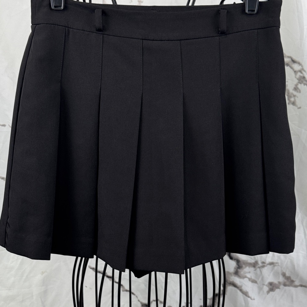 Zara Stitched Knife Pleat Skort Black Dressy Belt Loop Waistband Side Zip